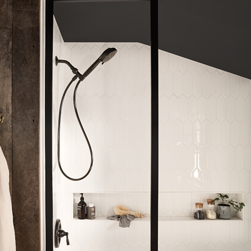 內外兼修的摩恩淋浴花灑